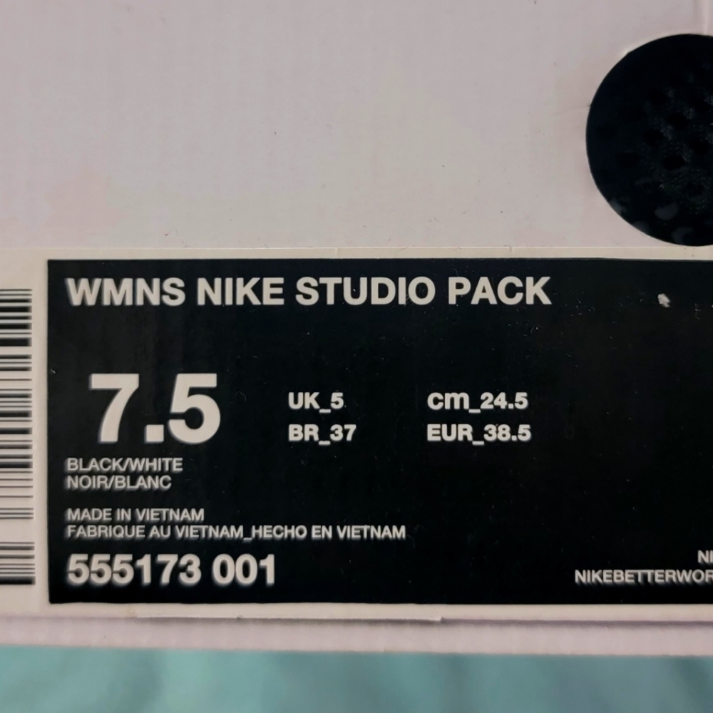 Womens Nike Studio Pack 7.5 Black